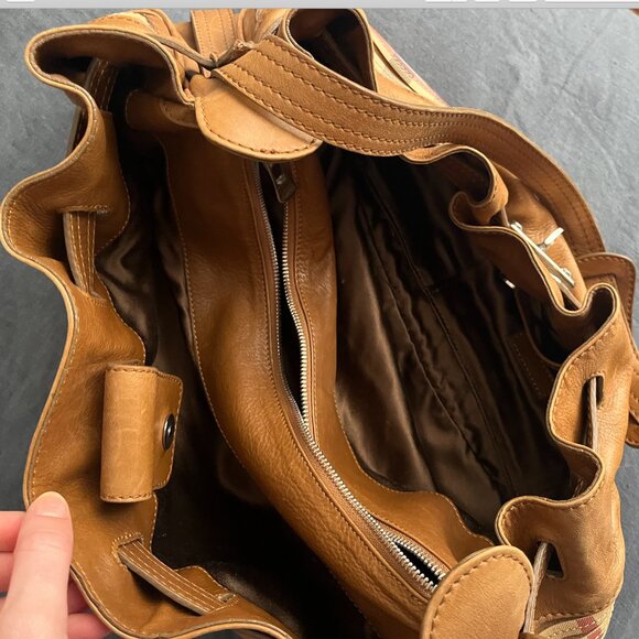 Burberry Sliced Check Beaton Bag - Picture 6 of 6